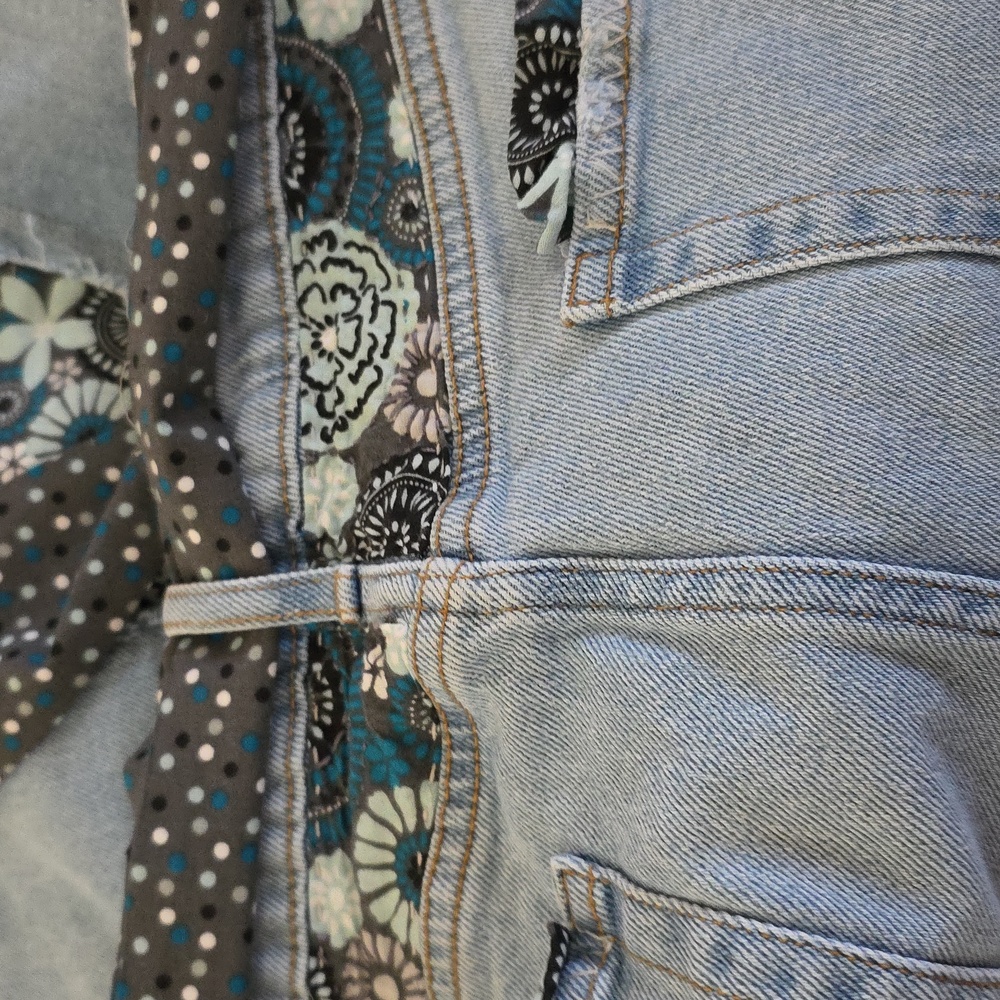 Upcycled Molly Made It  skirt with polka-dots and flowers - Picture 10 of 13